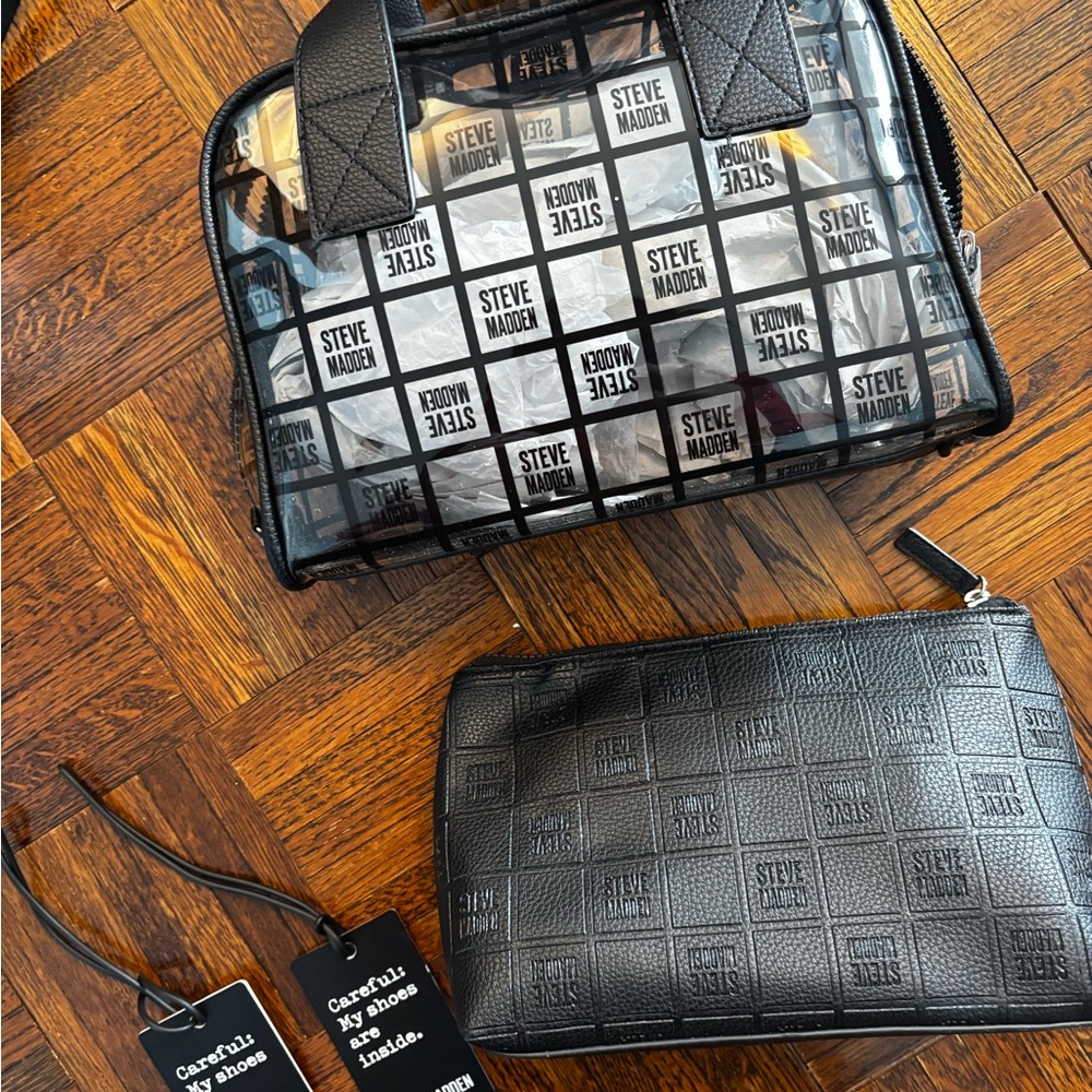 Steve Madden travel set